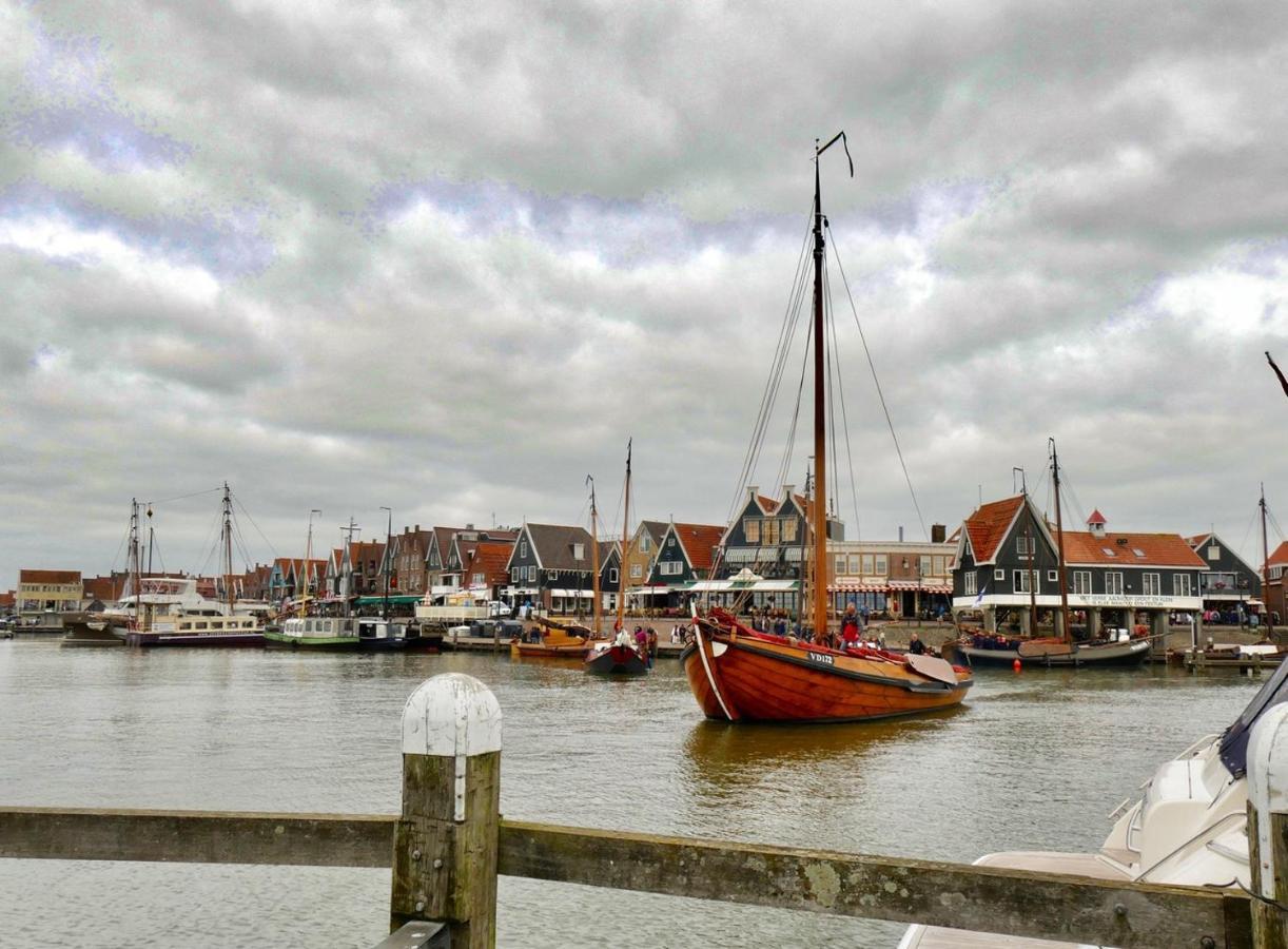 Kuipers Bed Bed and Breakfast Volendam Exteriör bild